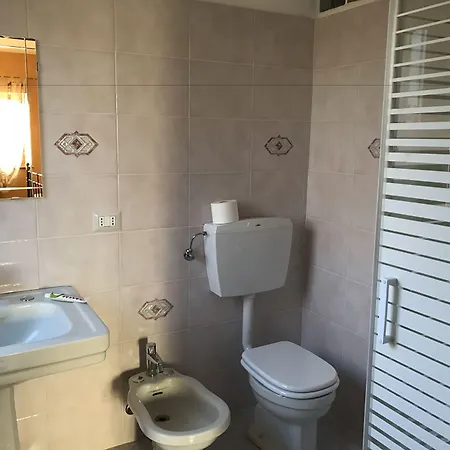 La Rosa Tra Le Vigne Bed & Breakfast
