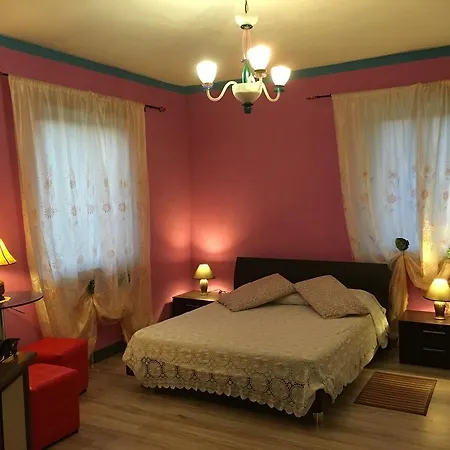 La Rosa Tra Le Vigne Bed & Breakfast Belveglio