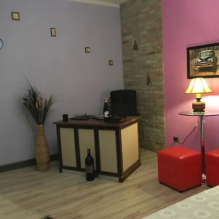 La Rosa Tra Le Vigne Bed & Breakfast *