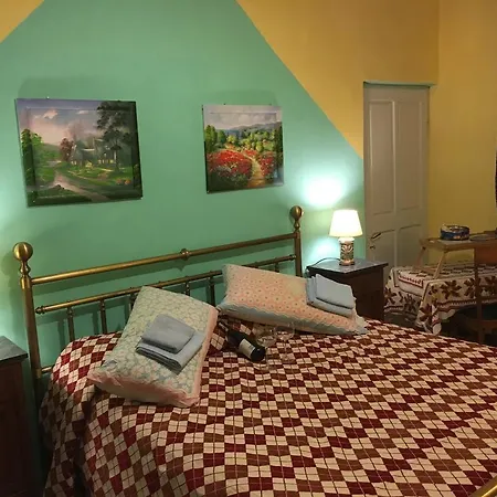 La Rosa Tra Le Vigne Bed & Breakfast *