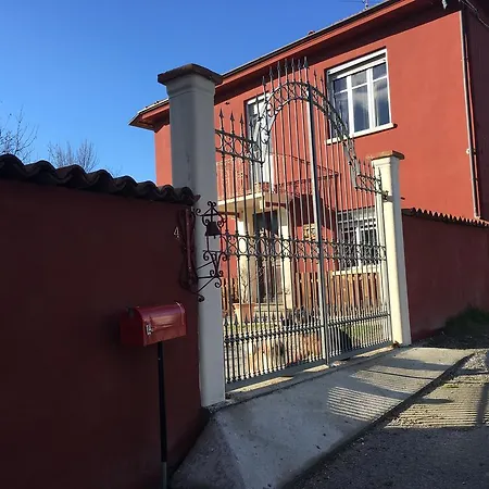 La Rosa Tra Le Vigne Bed & Breakfast Belveglio