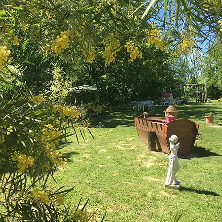 Bed & Breakfast La Rosa Tra Le Vigne *